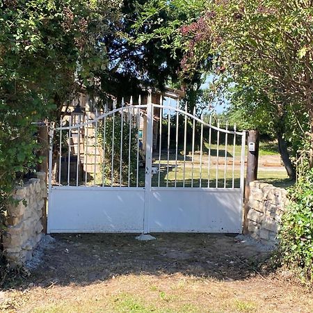 Les Anges Bleus Villa Chavannes-Sur-Reyssouze Exteriör bild