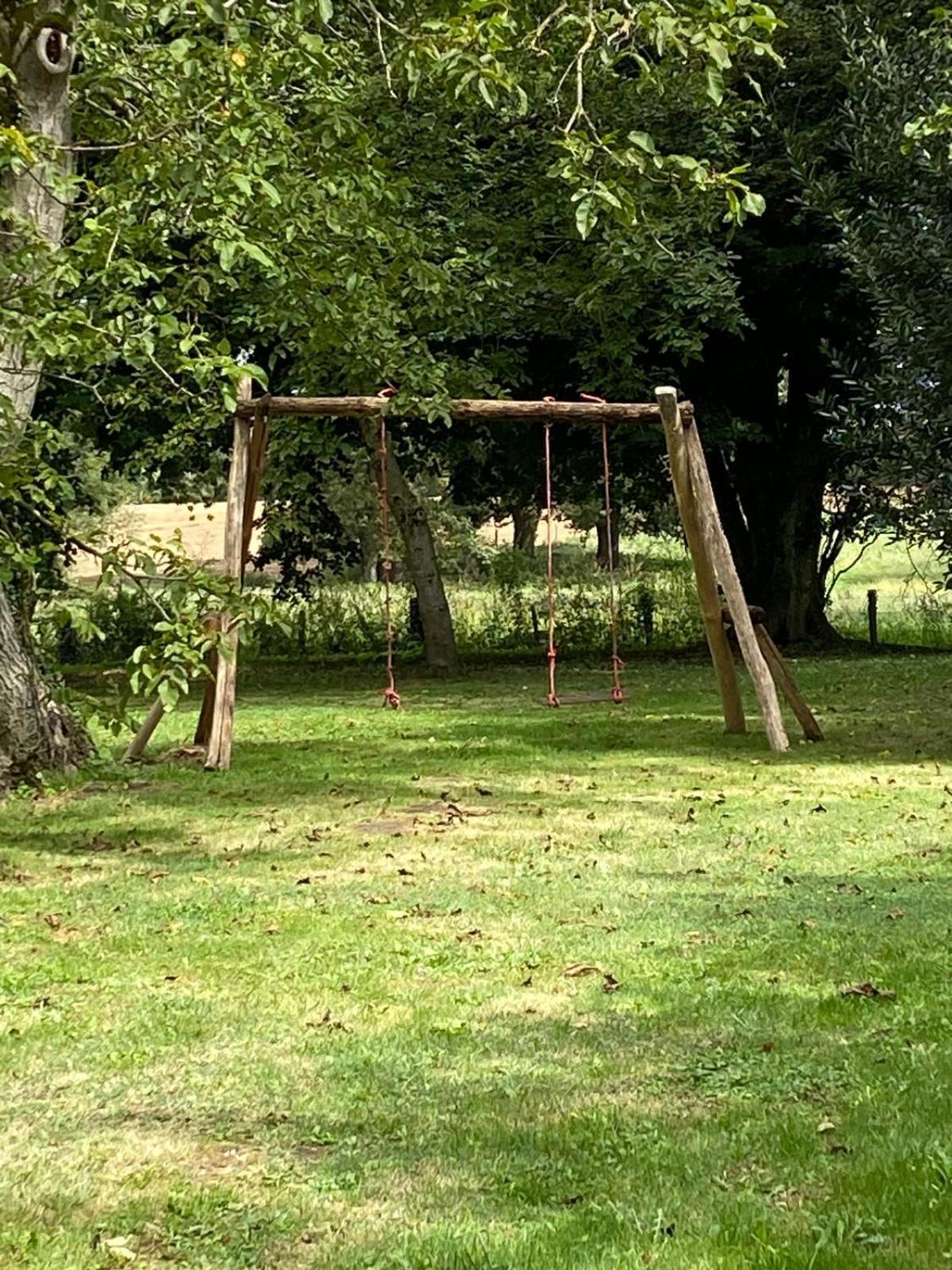 Les Anges Bleus Villa Chavannes-Sur-Reyssouze Exteriör bild